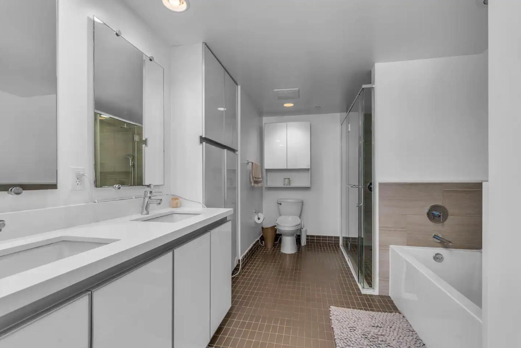 Luxury & Modern 3 Bedroom & 3 Bathroom Penthouse In Santa Monica With Free Parking * Los Ángeles